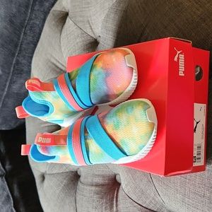 Youth girls sneakers